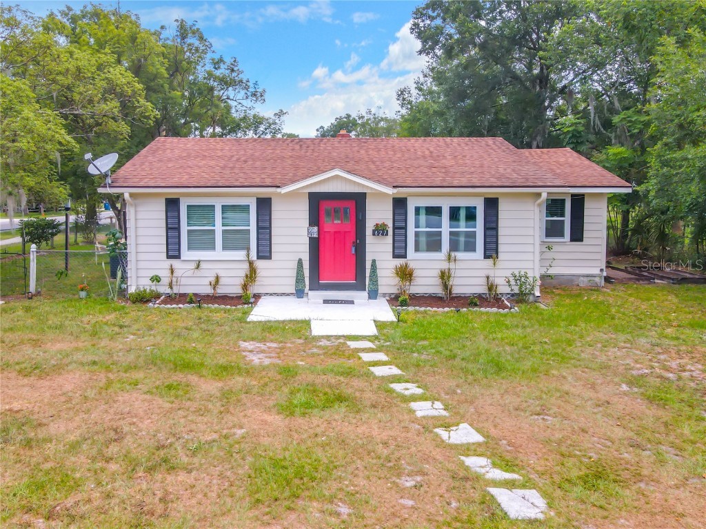 627 W French Avenue Orange City FL 32763 O6112376 image1