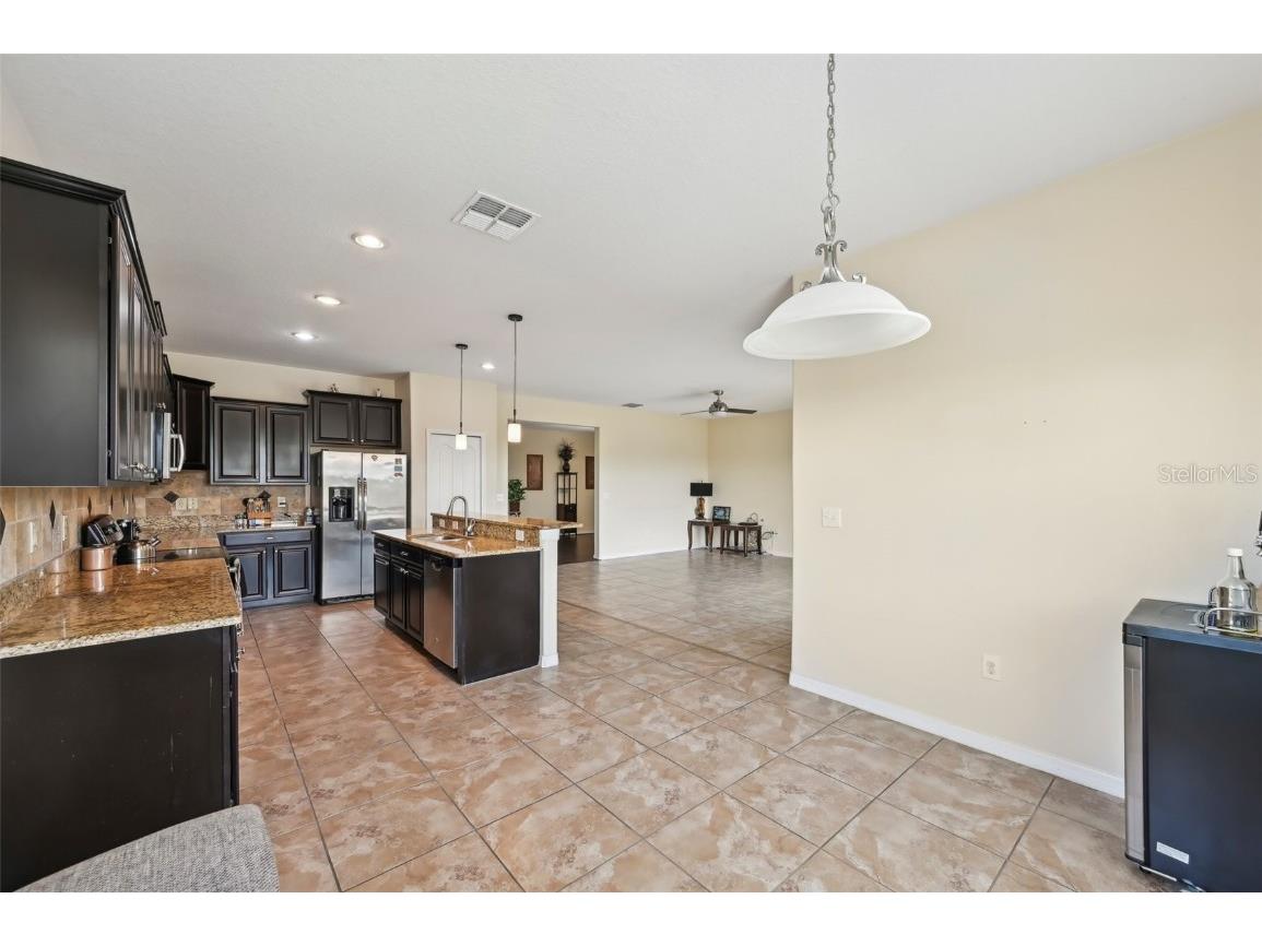 627 Washita Stone Drive Ruskin FL 33570 TB8367857 image8