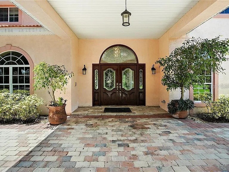 627 Yorktown Drive Leesburg FL 34748 - CHAIN OF LAKES O6371002 image3