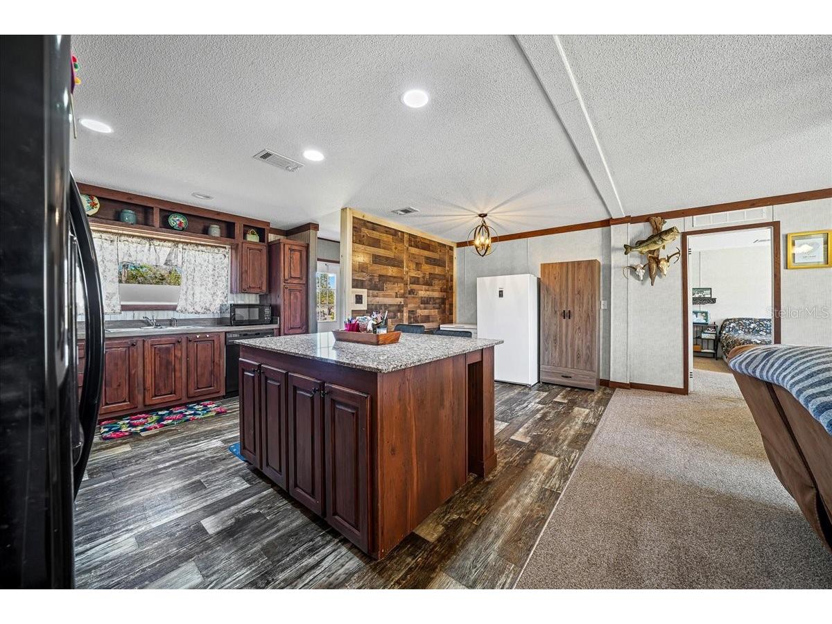 6270 SE 147th Court Morriston FL 32668 OM719361 image6