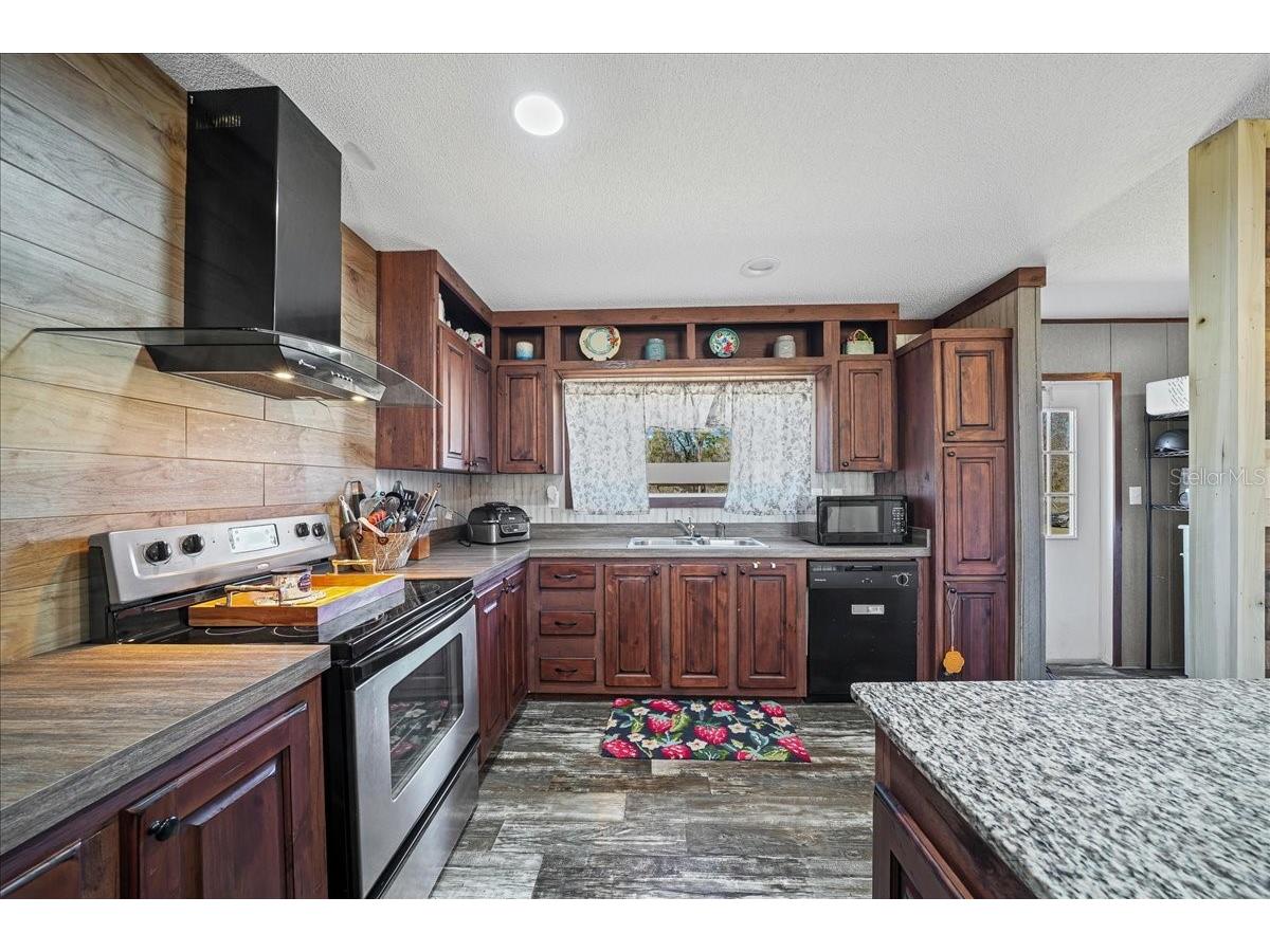 6270 SE 147th Court Morriston FL 32668 OM719361 image7