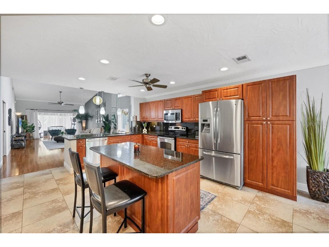 6271 Timber Lake Drive #G6 Sarasota FL 34243 A4660375 image10