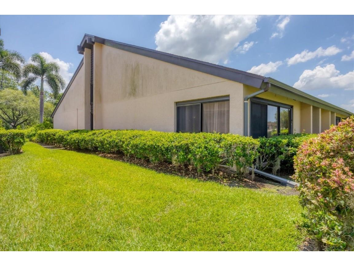 6271 Timber Lake Drive #G6 Sarasota FL 34243 A4660375 image25