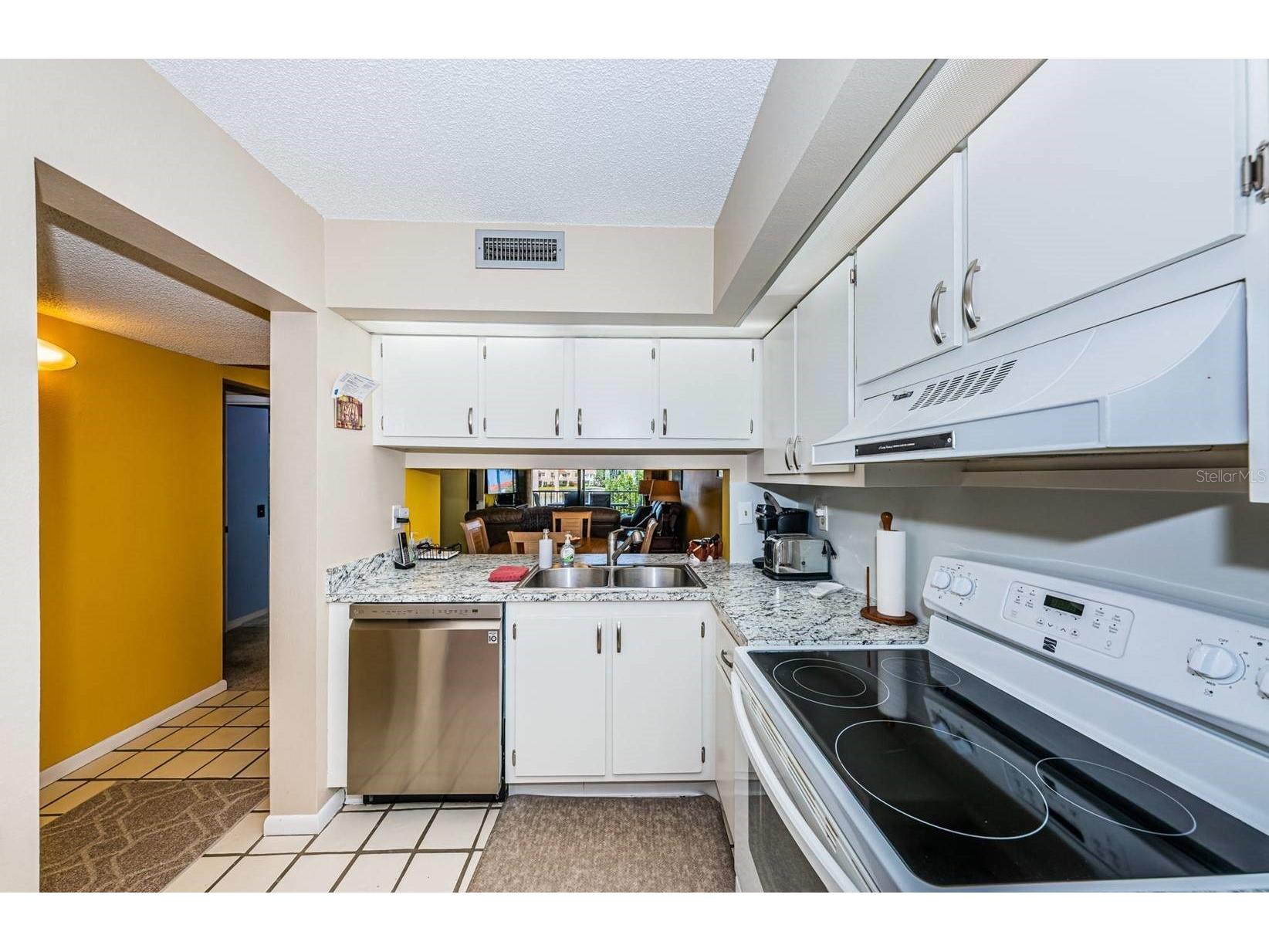 6273 Bahia Del Mar Boulevard #216 Saint Petersburg FL 33715 TB8474060 image10