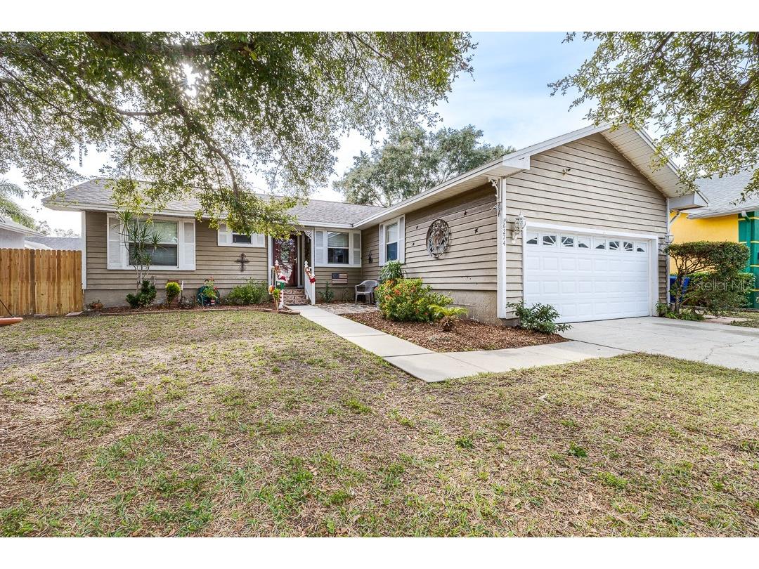 6274 Fallingleaf Court N Pinellas Park FL 33782 T3493145 image1