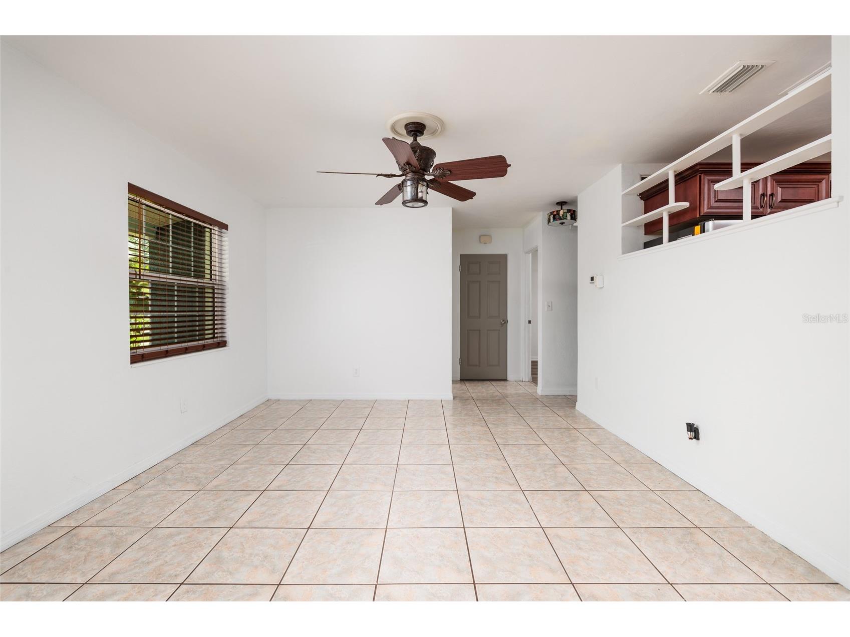 6275 51st Avenue N Saint Petersburg FL 33709 TB8520001 image11