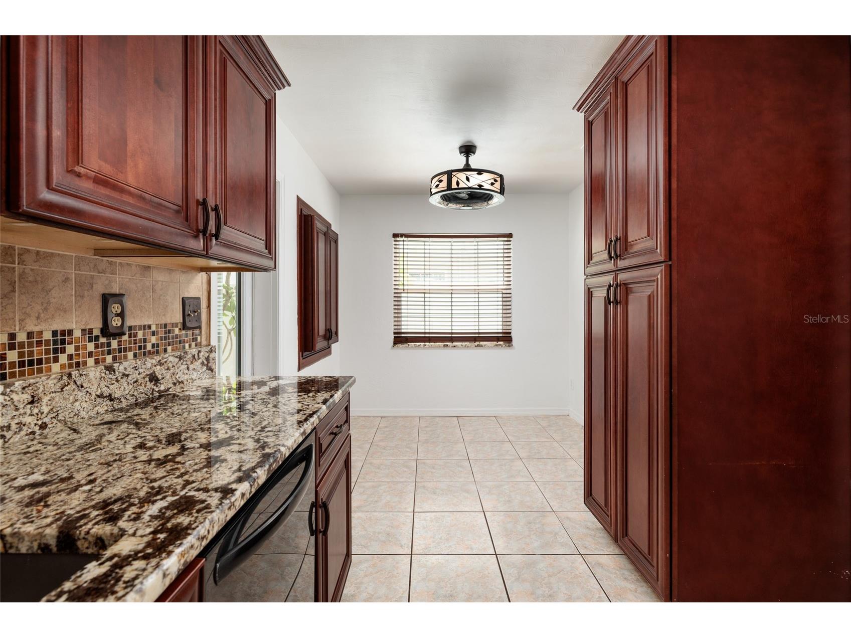 6275 51st Avenue N Saint Petersburg FL 33709 TB8520001 image14