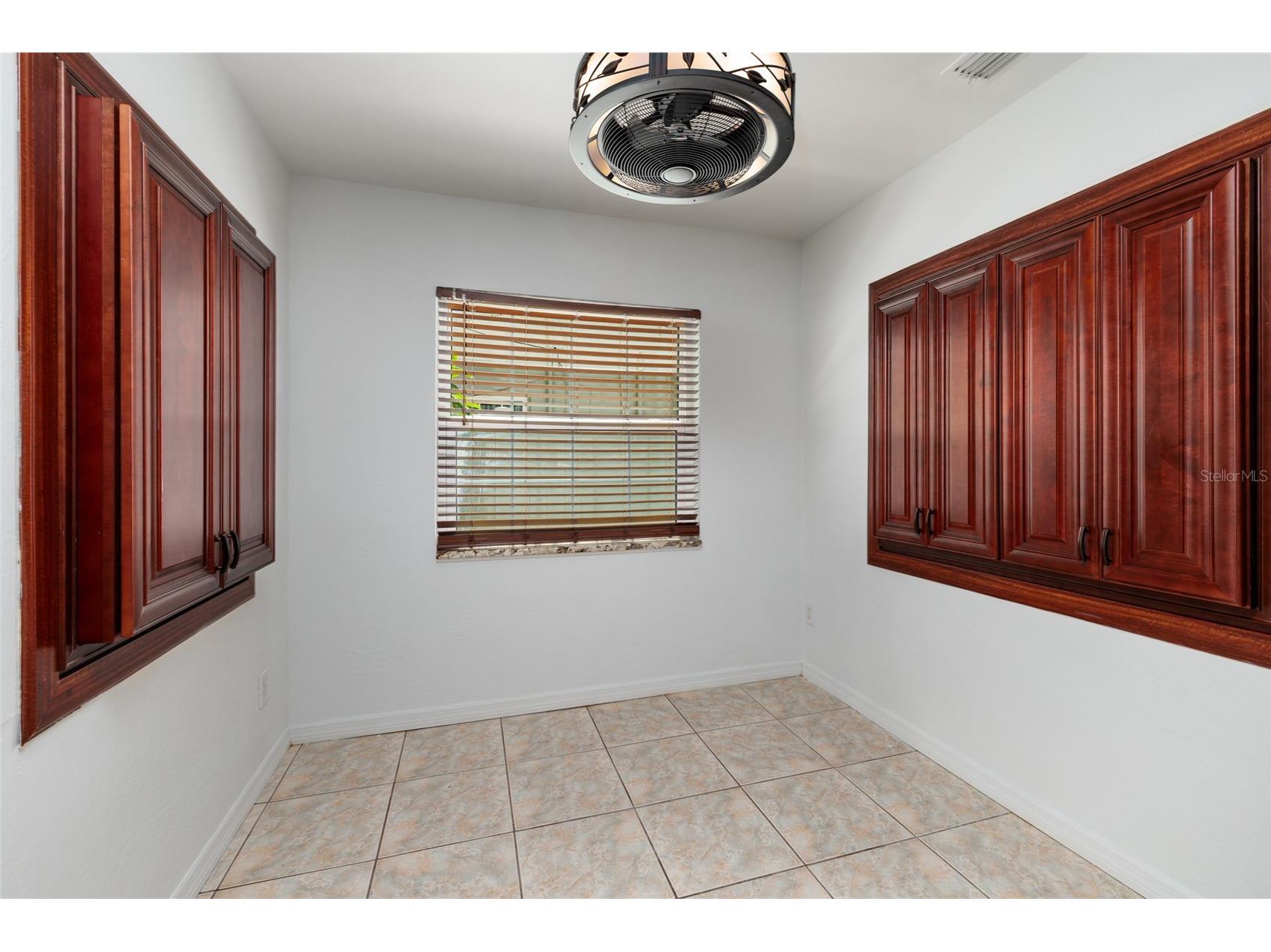 6275 51st Avenue N Saint Petersburg FL 33709 TB8520001 image15