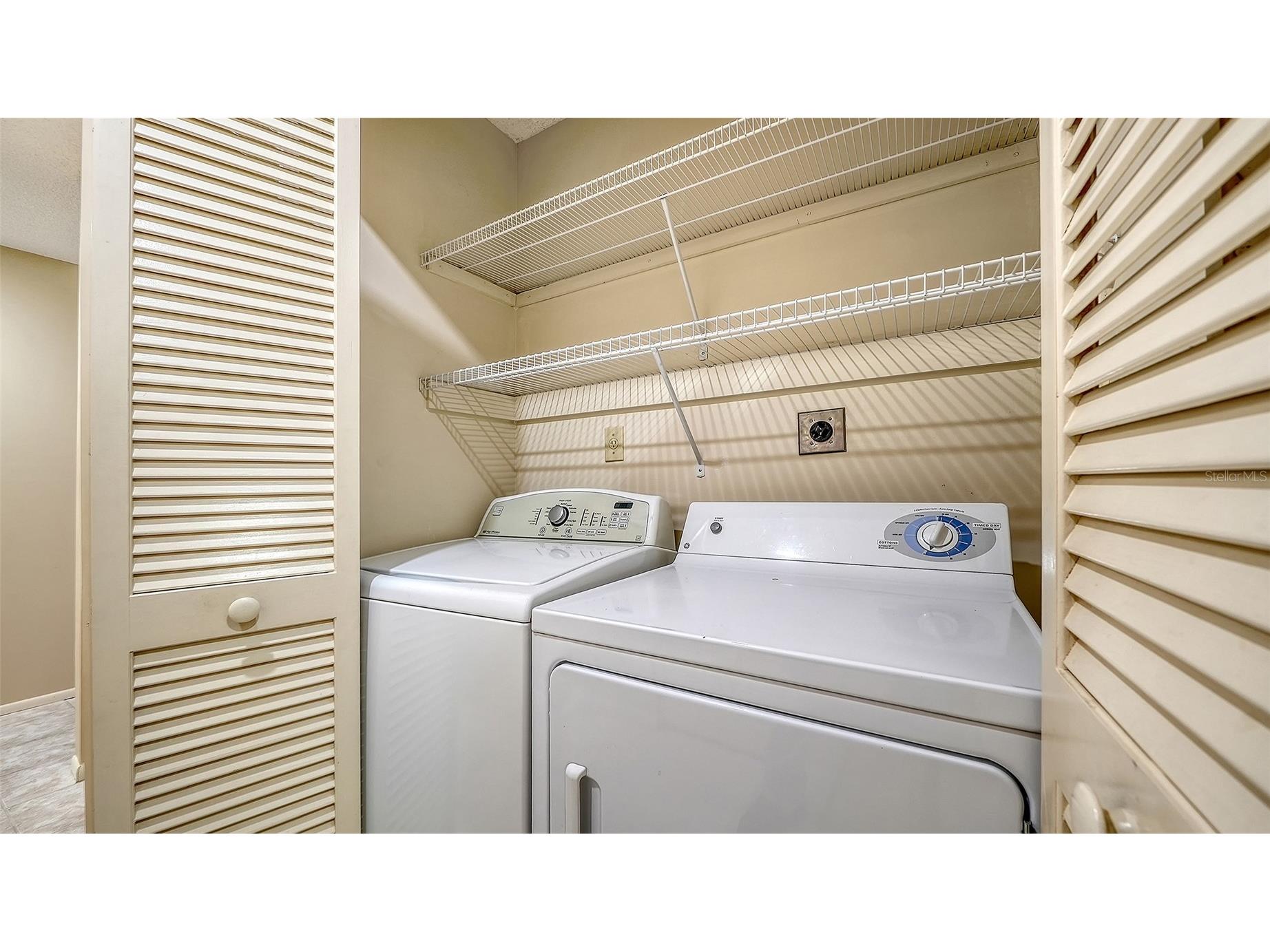 6275 Midnight Pass Road #6275 Sarasota FL 34242 - ROBERTS BAY INTRACOASTAL WAY A4682650 image27