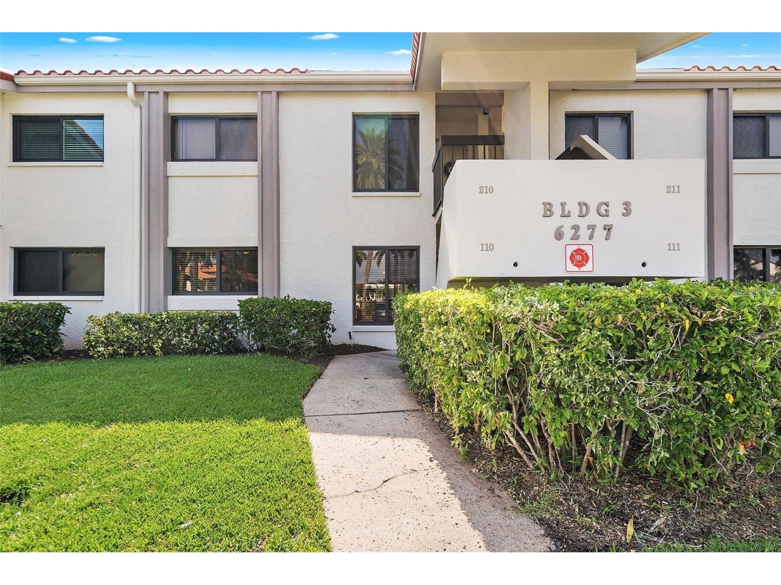 6277 Bahia Del Mar Boulevard #110 Saint Petersburg FL 33715 - LAKE BAHIA TB8486363 image2