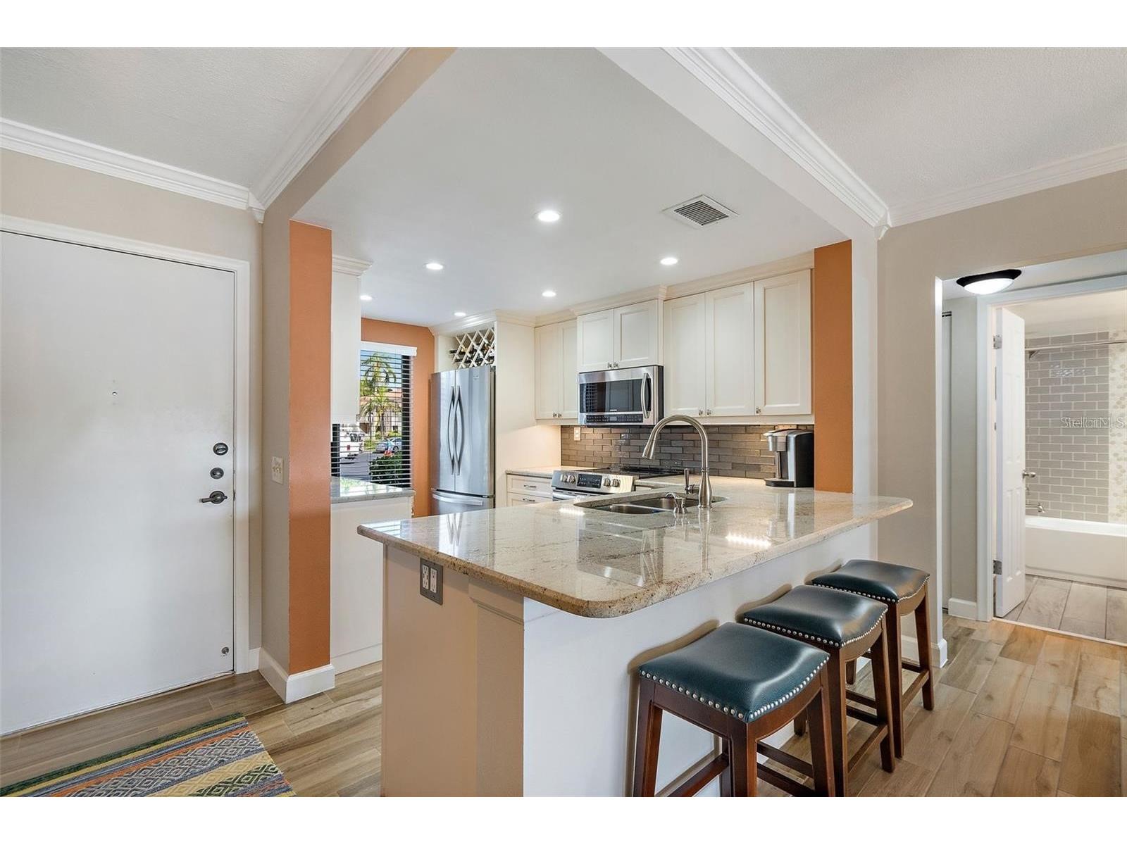 6277 Bahia Del Mar Boulevard #110 Saint Petersburg FL 33715 - LAKE BAHIA TB8486363 image8