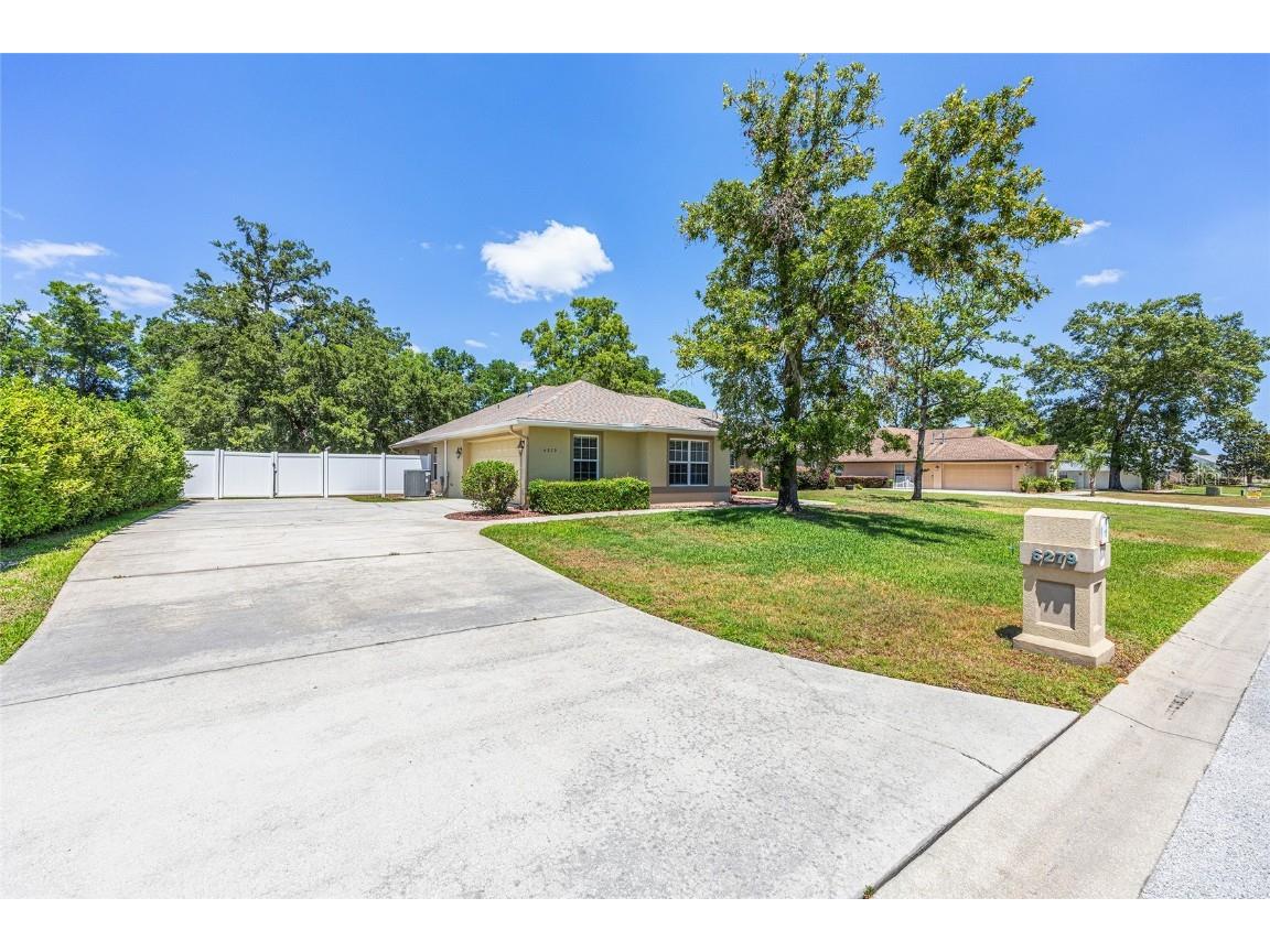 6279 SE 8th Lane Ocala FL 34472 OM695505 image64