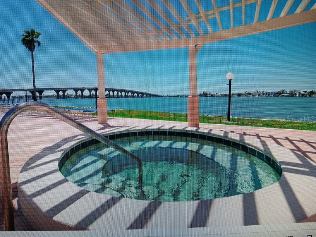 6279 Sun Boulevard #103 Saint Petersburg FL 33715 TB8458037 image14
