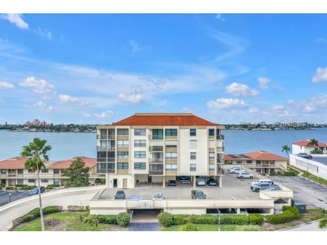 6279 Sun Boulevard #304 Saint Petersburg FL 33715 TB8450503 image1
