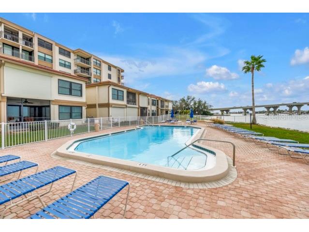 6279 Sun Boulevard #304 Saint Petersburg FL 33715 TB8450503 image44