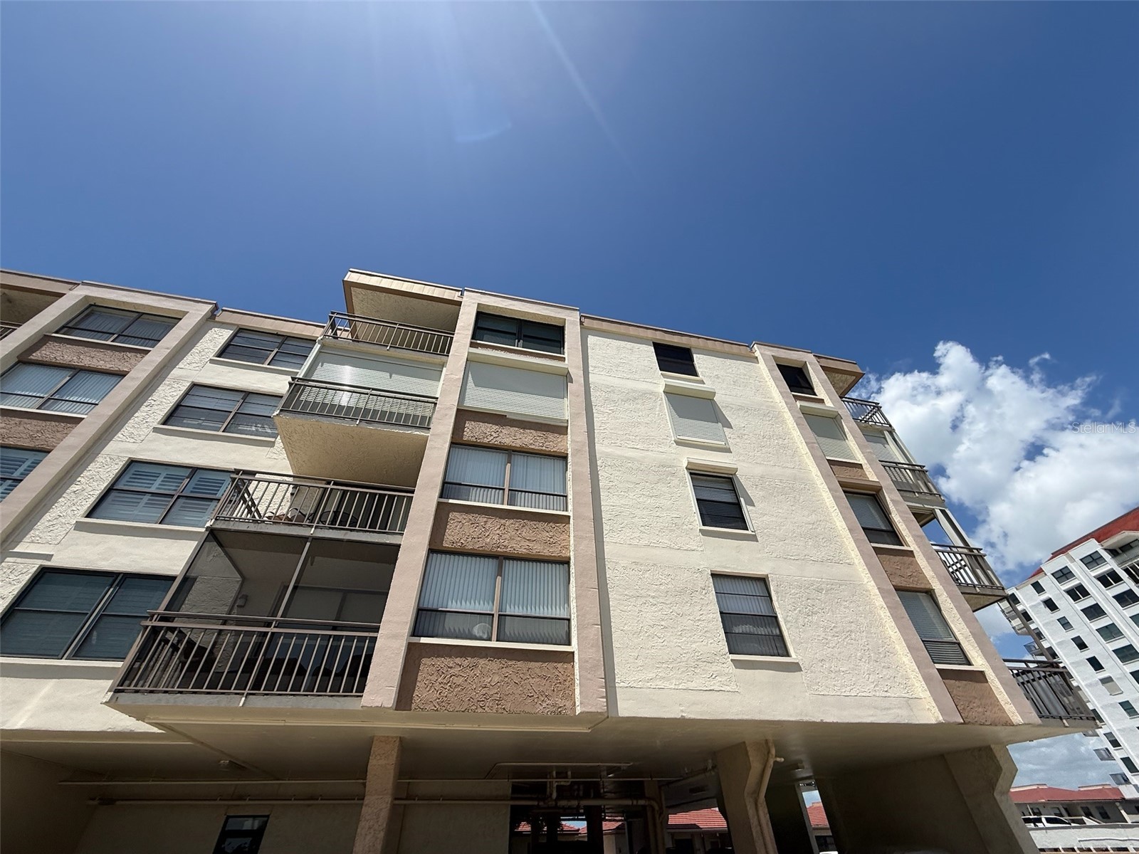 6279 Sun Boulevard #403 Saint Petersburg FL 33715 TB8498280 image1