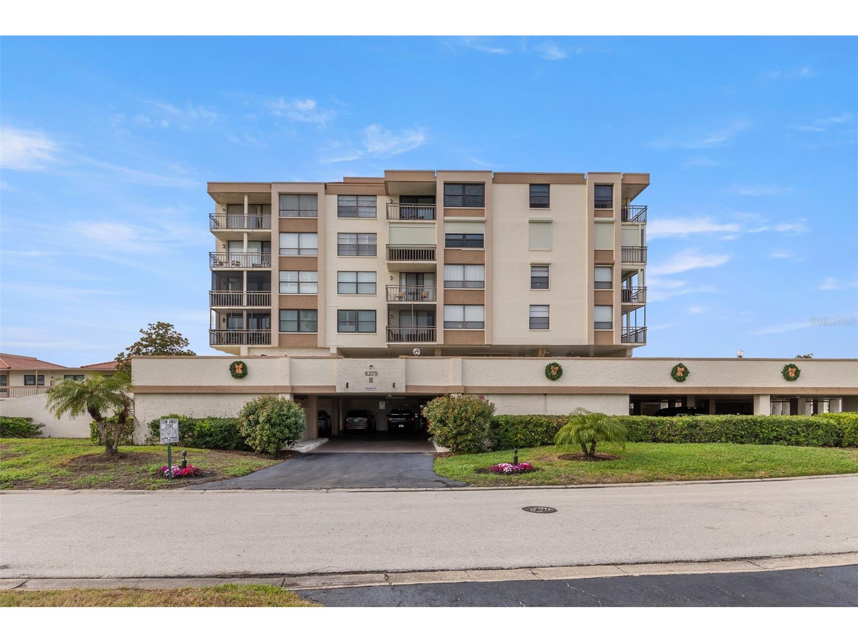6279 Sun Boulevard #503 Saint Petersburg FL 33715 - BOCA CIEGA BAY TB8454646 image2
