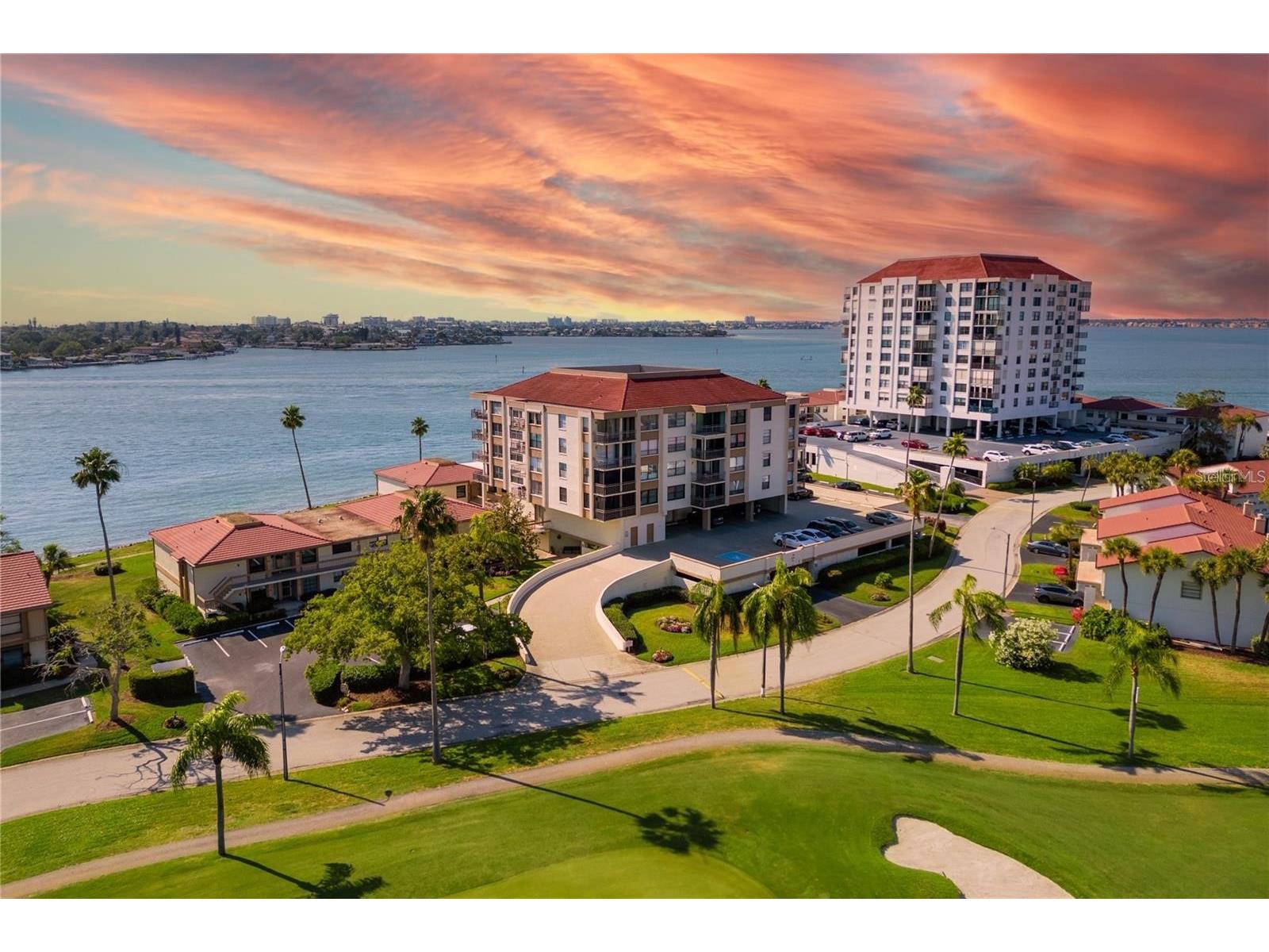 6279 Sun Boulevard #602 Saint Petersburg FL 33715 - BOCA CIEGA BAY TB8422121 image1