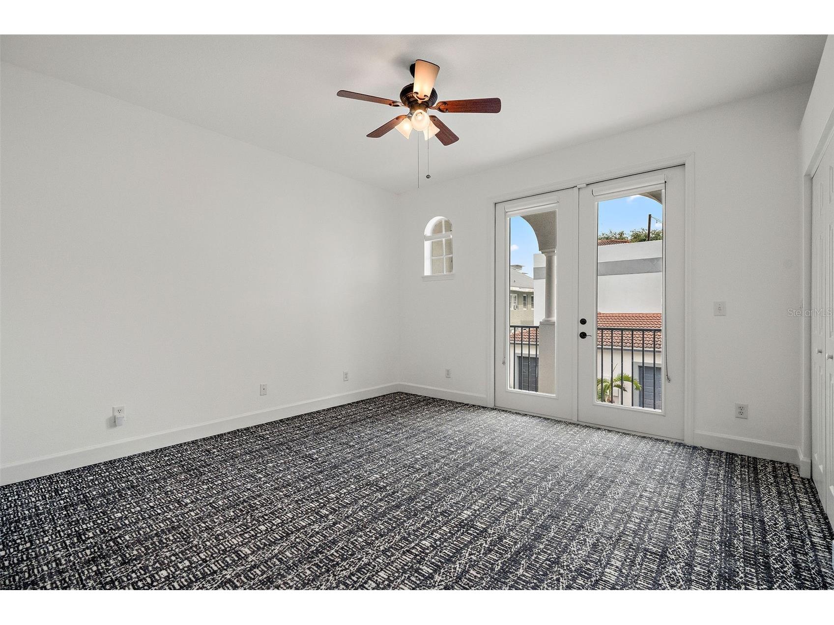 628 3rd Avenue S Saint Petersburg FL 33701 TB8526249 image12