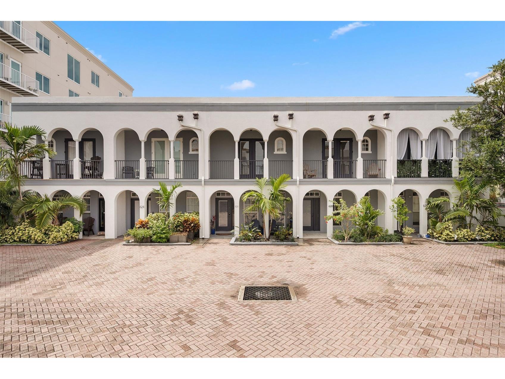 628 3rd Avenue S Saint Petersburg FL 33701 TB8526249 image3