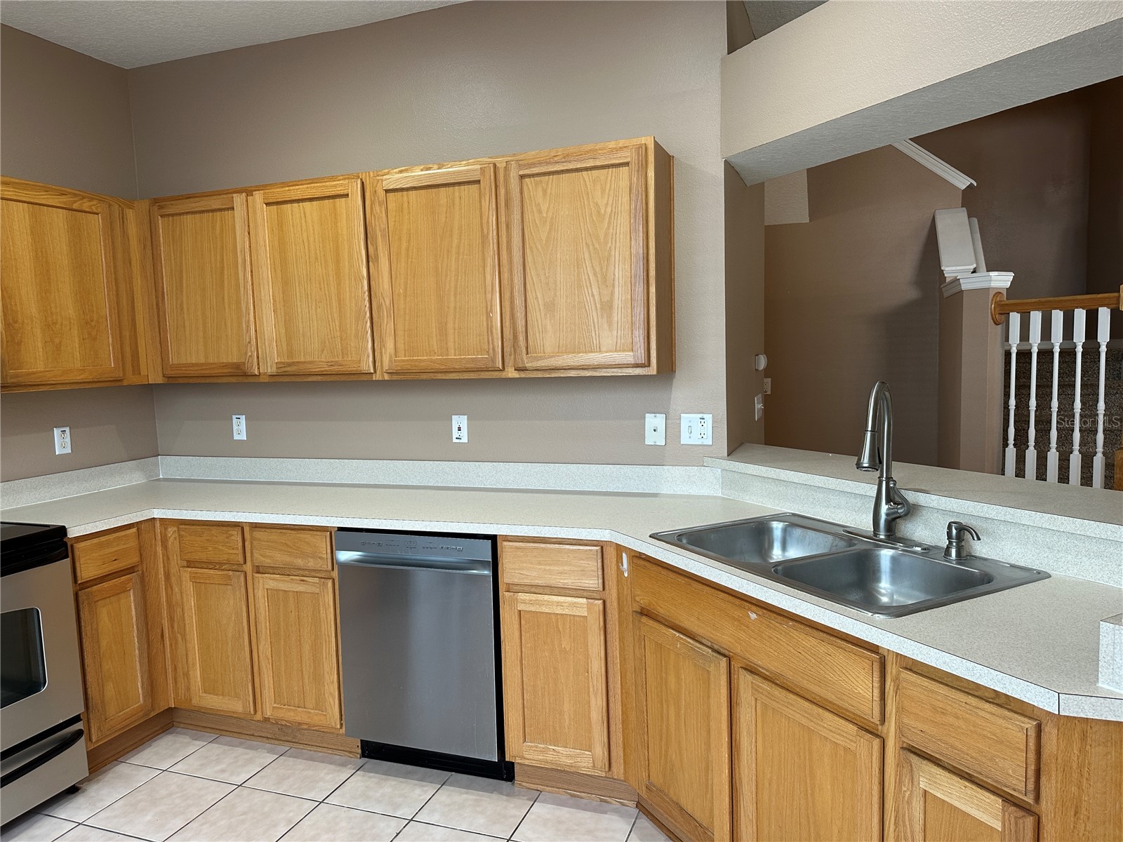 628 51st Avenue N Saint Petersburg FL 33703 TB8509690 image6