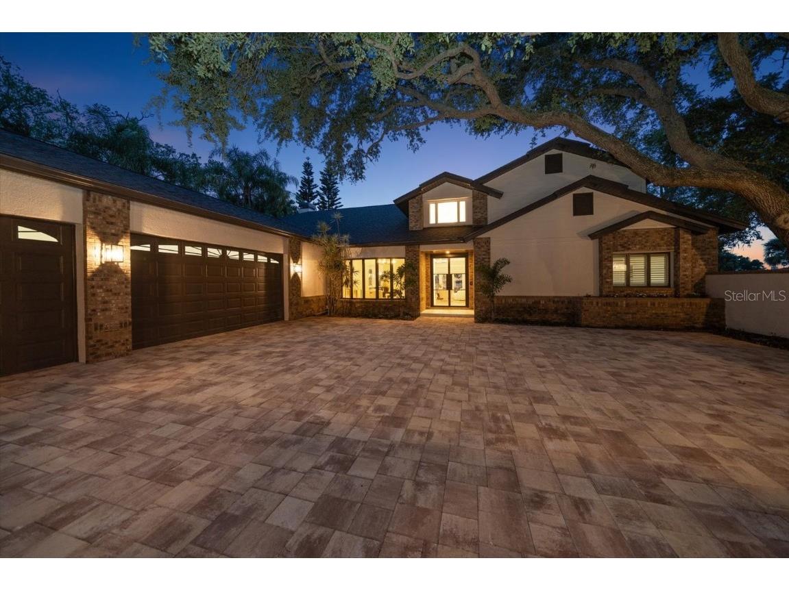 628 Bluff View Drive Belleair Bluffs FL 33770 U8237631 image1