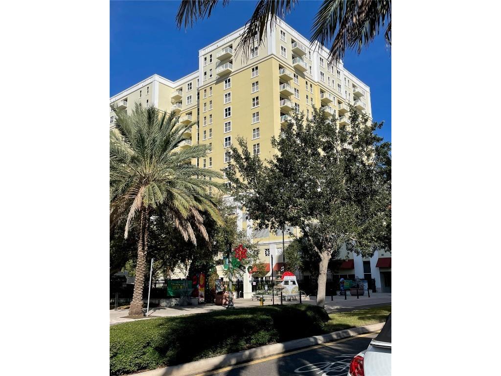 628 Cleveland Street #1002 Clearwater FL 33755 U8179656 image1