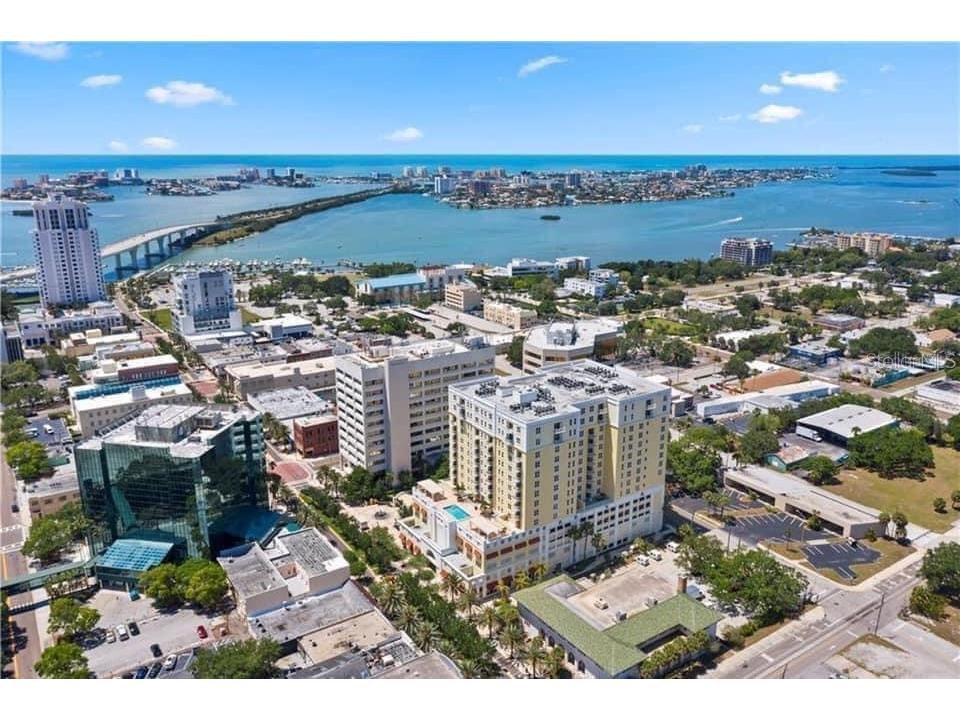 628 Cleveland Street #1107 Clearwater FL 33755 U8236100 image1