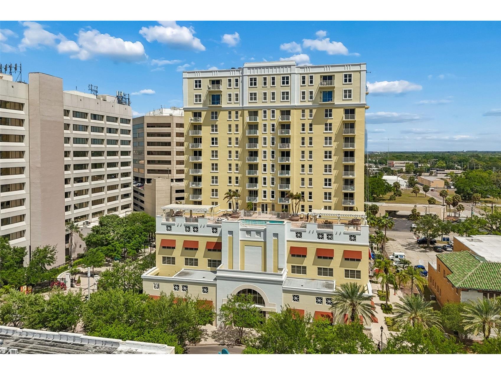 628 Cleveland Street #904 Clearwater FL 33755 TB8498334 image1
