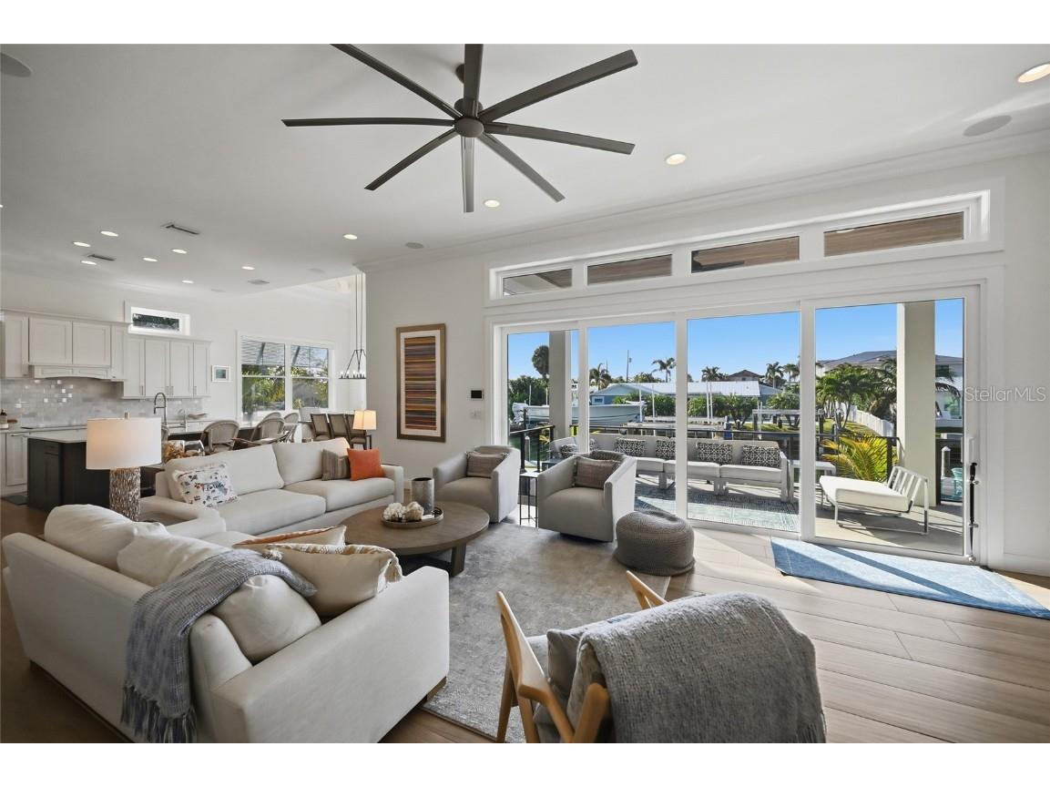 628 Dundee Lane Holmes Beach FL 34217 A4672773 image13