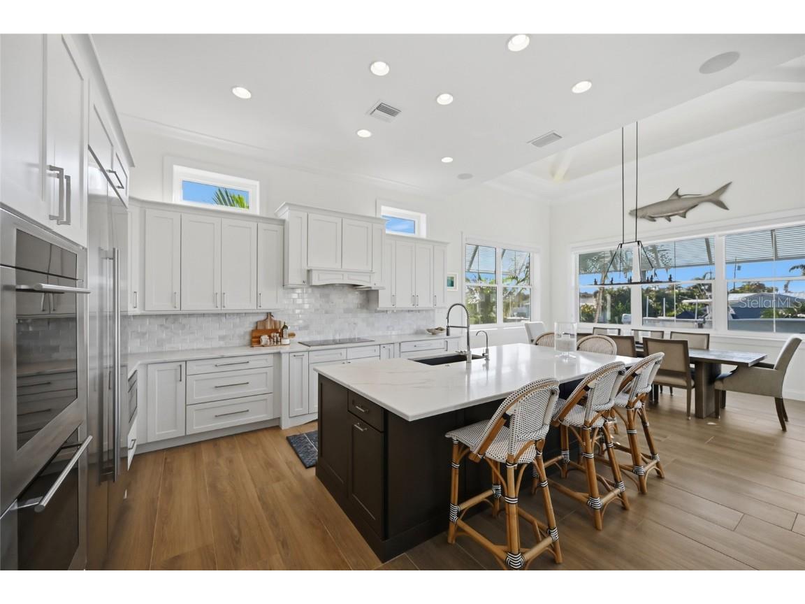 628 Dundee Lane Holmes Beach FL 34217 A4672773 image17