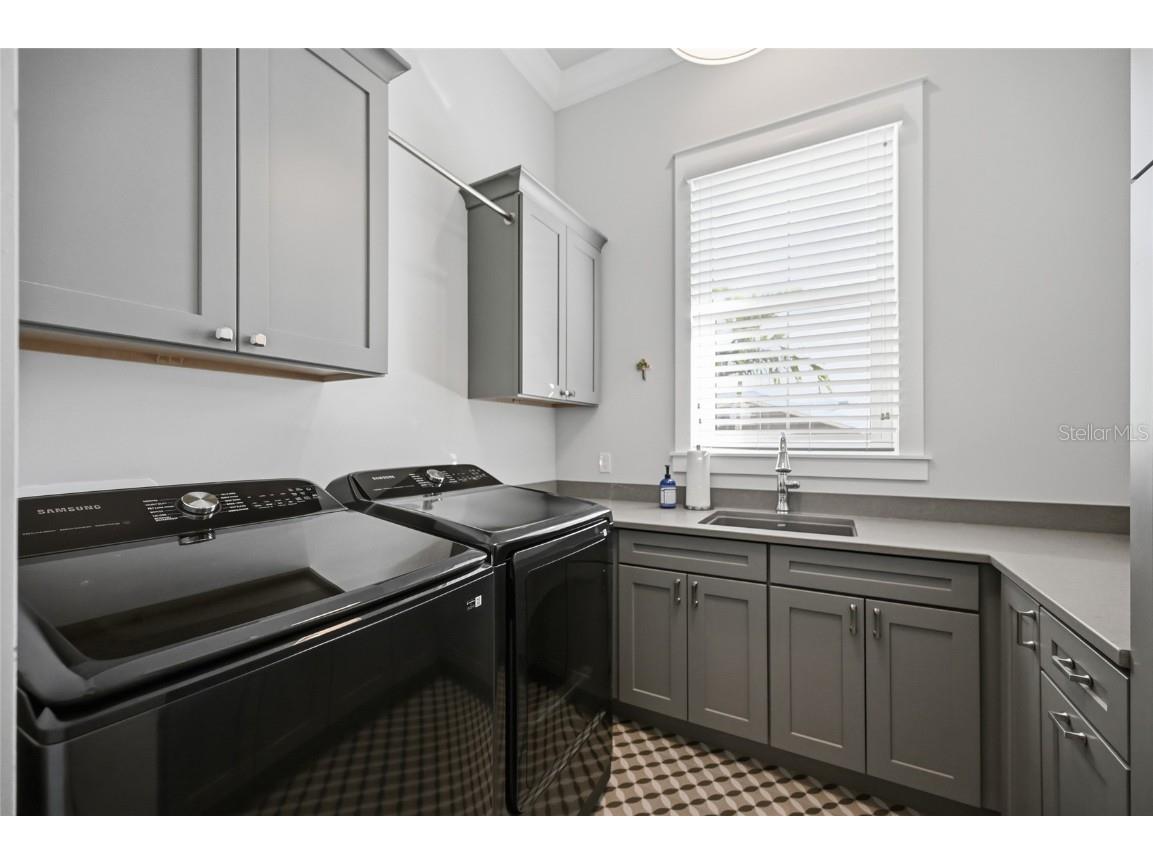 628 Dundee Lane Holmes Beach FL 34217 A4672773 image27