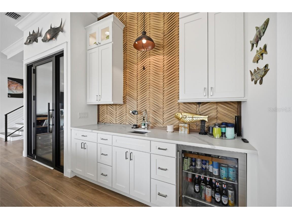 628 Dundee Lane Holmes Beach FL 34217 A4672773 image28