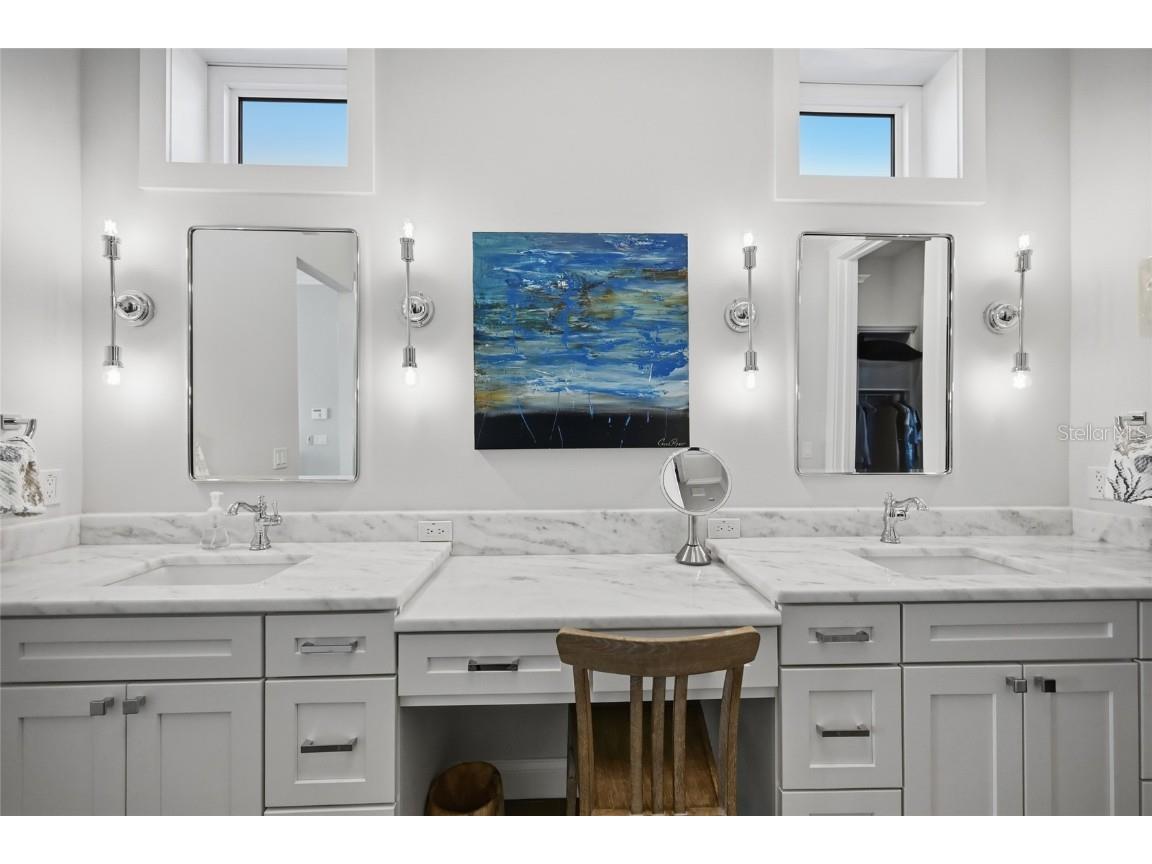 628 Dundee Lane Holmes Beach FL 34217 A4672773 image36