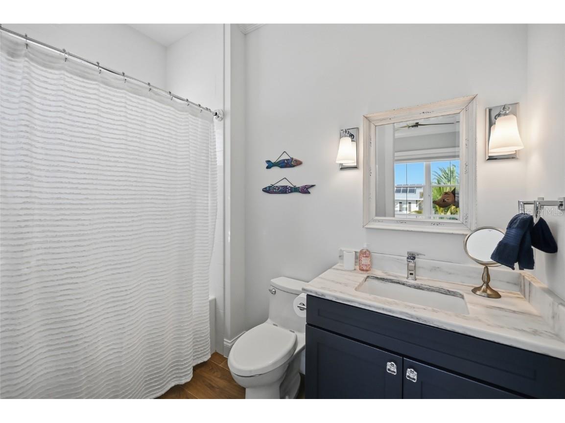 628 Dundee Lane Holmes Beach FL 34217 A4672773 image45