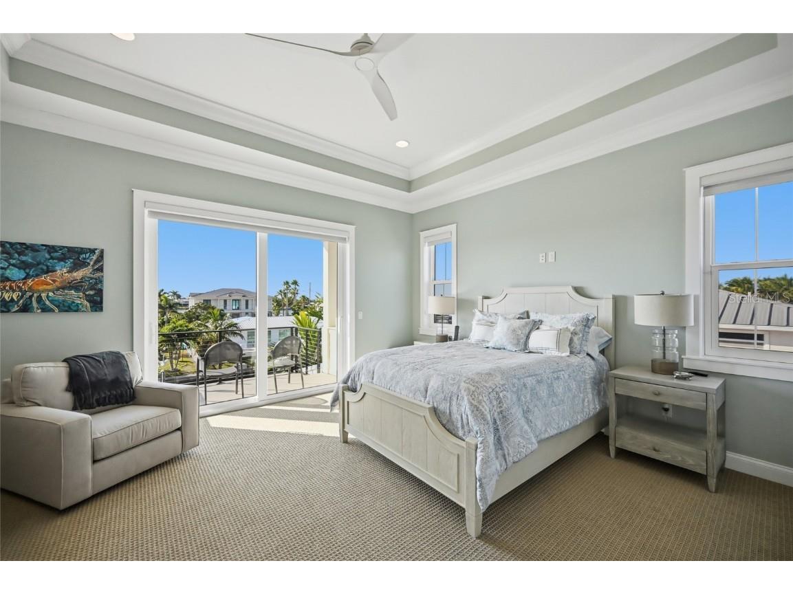 628 Dundee Lane Holmes Beach FL 34217 A4672773 image53