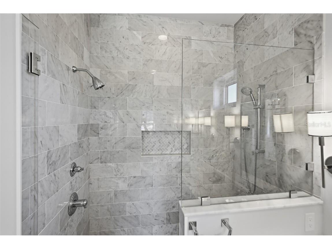 628 Dundee Lane Holmes Beach FL 34217 A4672773 image57