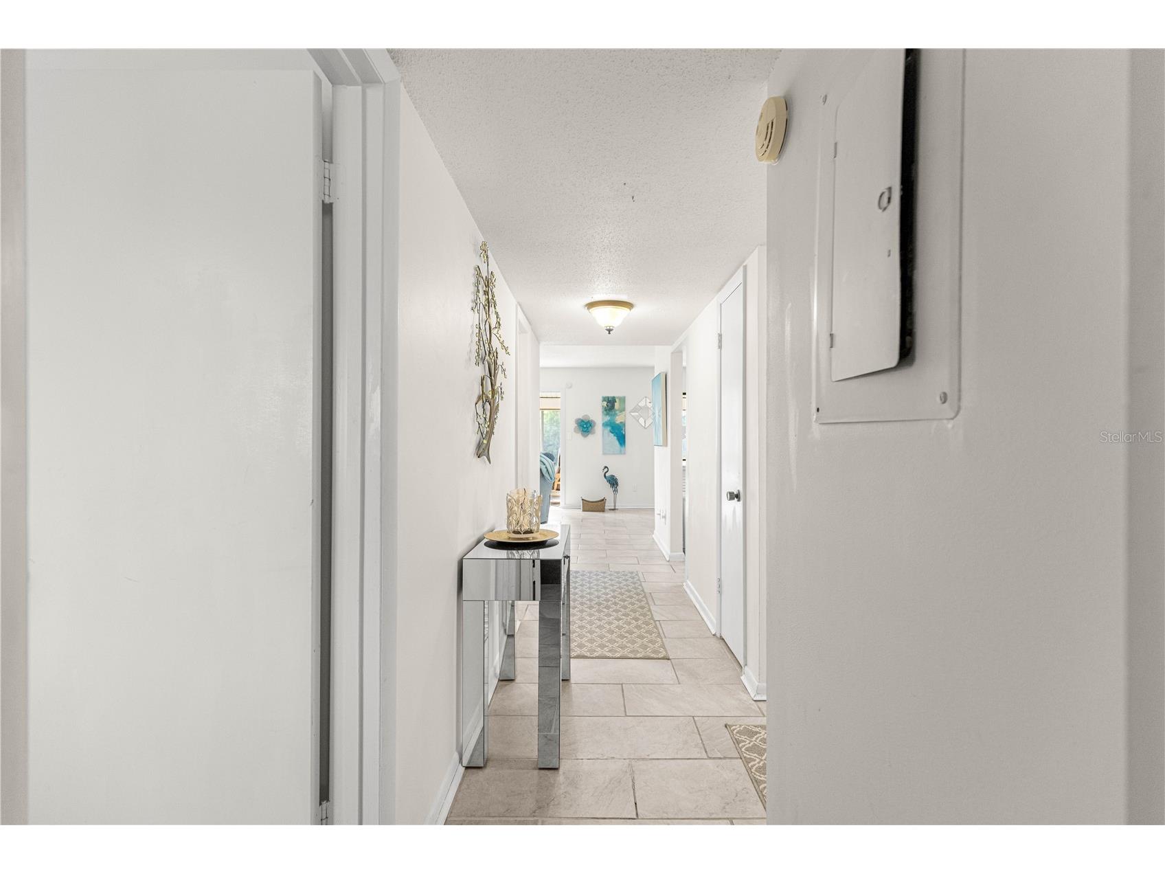 628 Midway Drive #B Ocala FL 34472 OM724659 image3