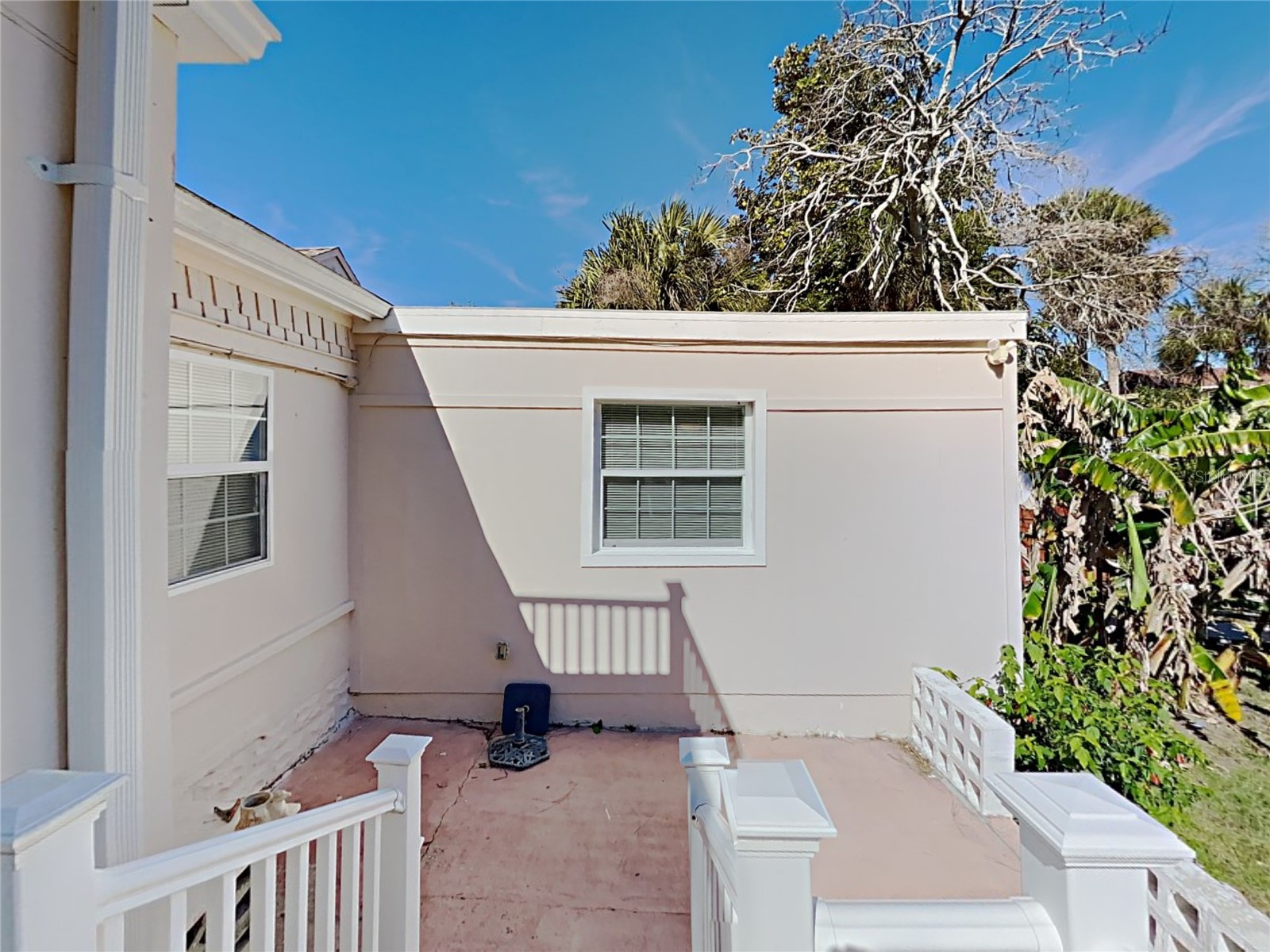628 N Halifax Avenue Daytona Beach FL 32118 O6421080 image17
