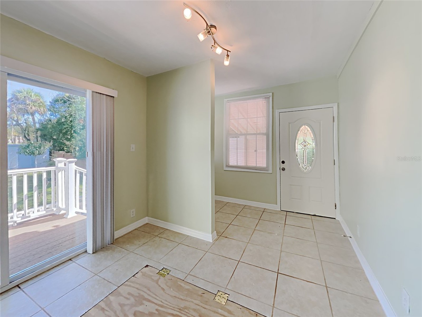 628 N Halifax Avenue Daytona Beach FL 32118 O6421080 image7