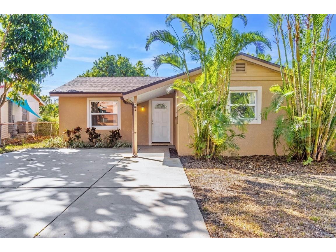 628 Newbern Avenue N Saint Petersburg FL 33703 U8195196 image1