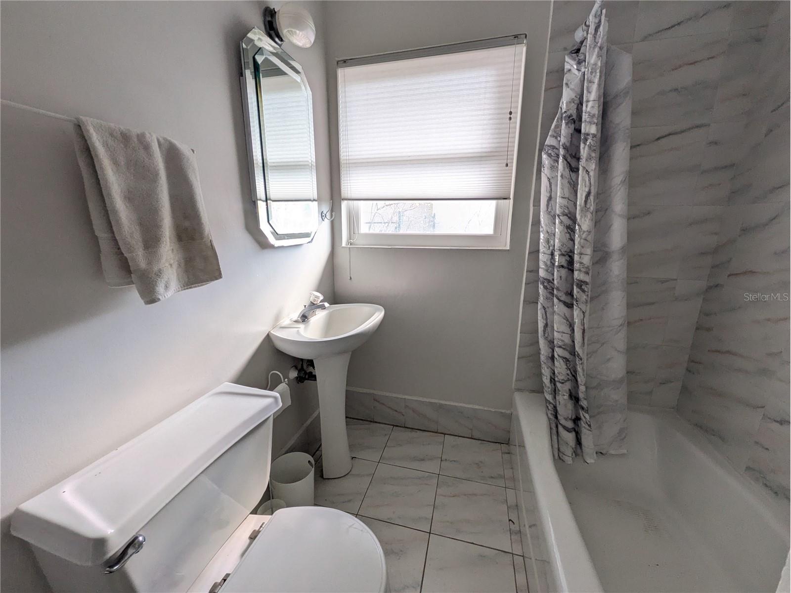 6280 Uplands Boulevard Sarasota FL 34243 - SARASOTA BAY A4679490 image18