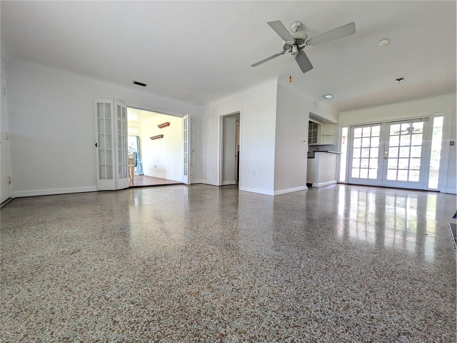 6280 Uplands Boulevard Sarasota FL 34243 - SARASOTA BAY A4679490 image8