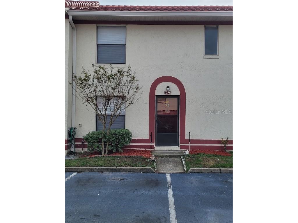 6280 Yorktown Drive #18 Orlando FL 32807 O6147900 image1