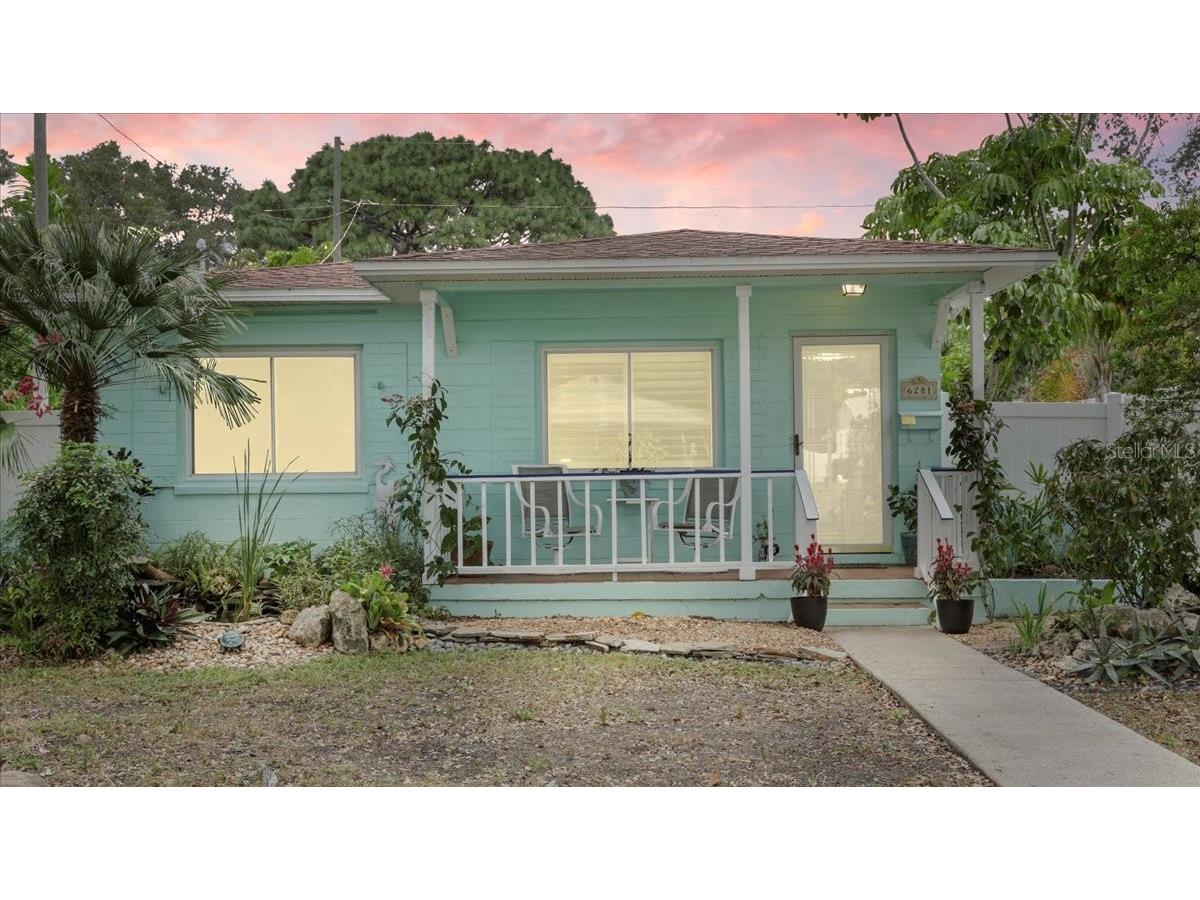 6281 2nd Avenue N Saint Petersburg FL 33710 U8215582 image1