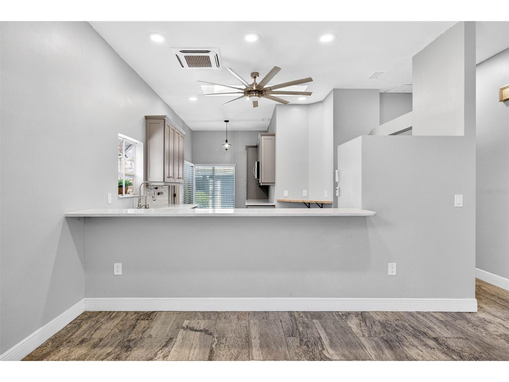 6282 Bonaventure Court Sarasota FL 34243 TB8509376 image14