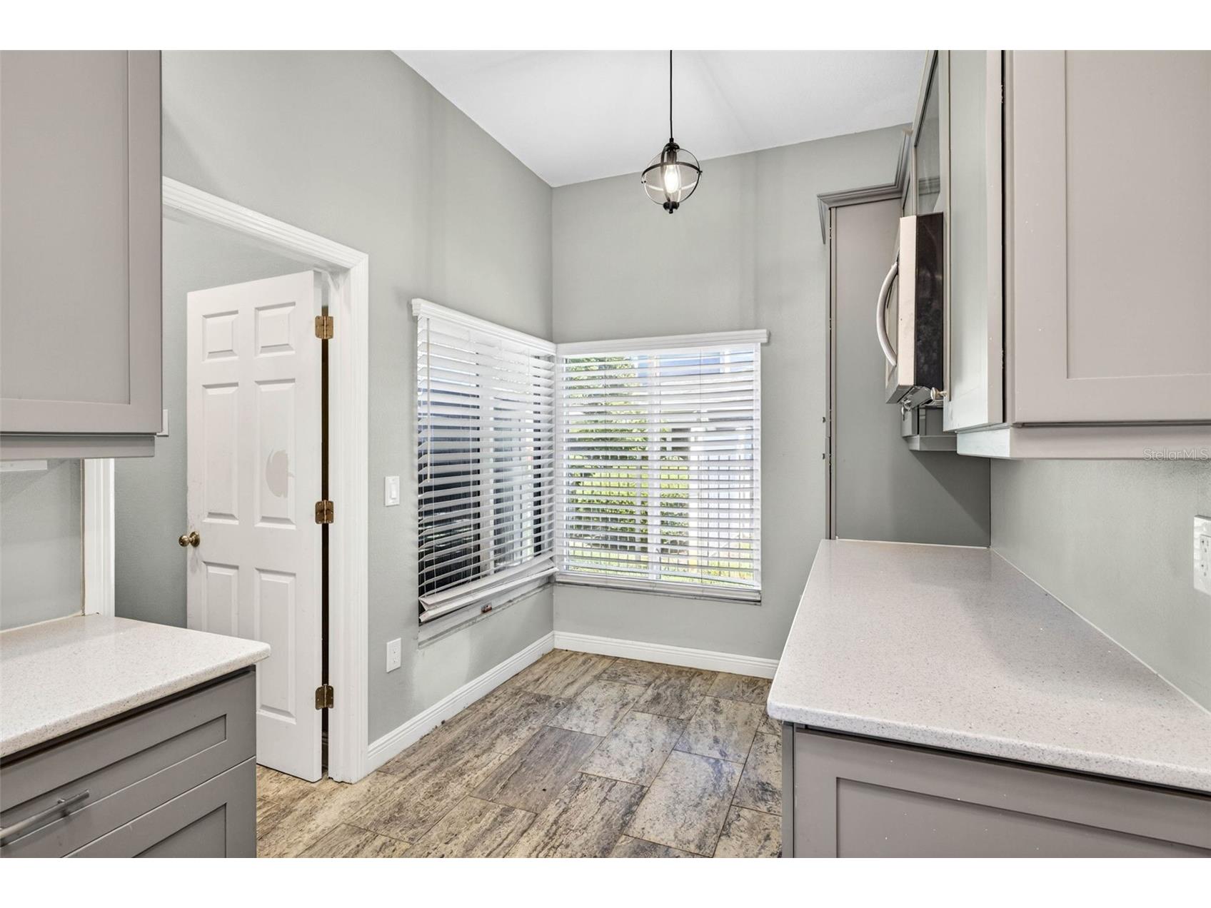 6282 Bonaventure Court Sarasota FL 34243 TB8509376 image23