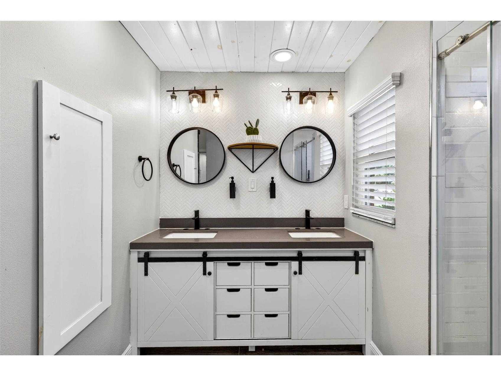 6282 Bonaventure Court Sarasota FL 34243 TB8509376 image40