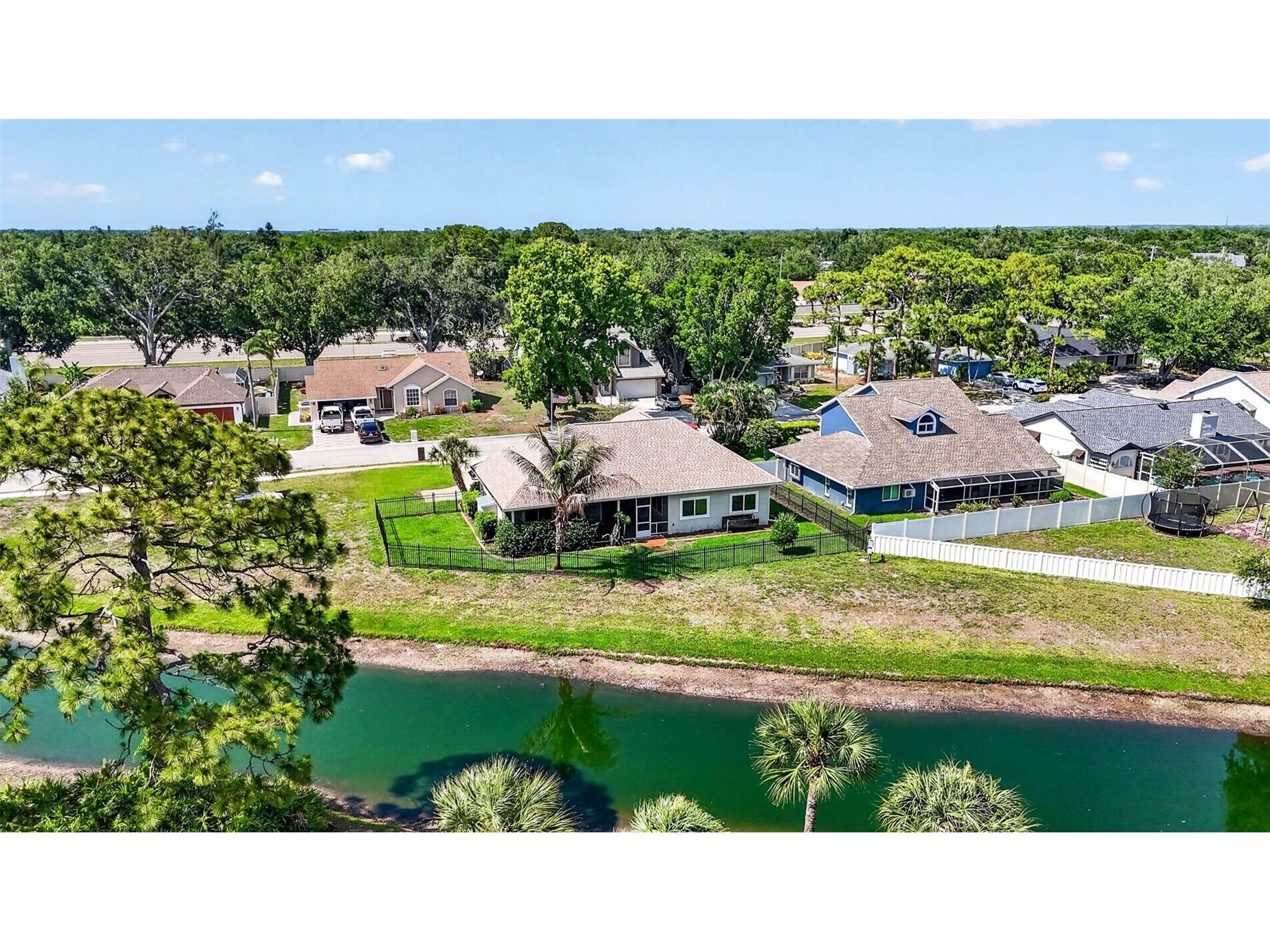 6282 Bonaventure Court Sarasota FL 34243 TB8509376 image61