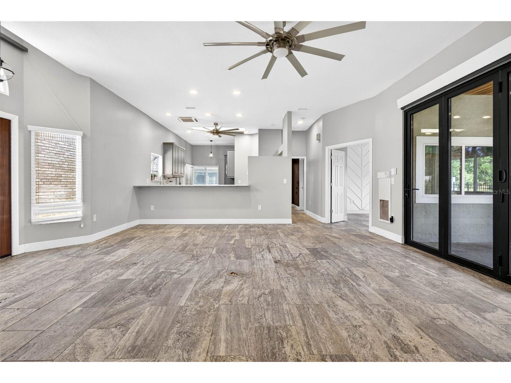 6282 Bonaventure Court Sarasota FL 34243 TB8509376 image9